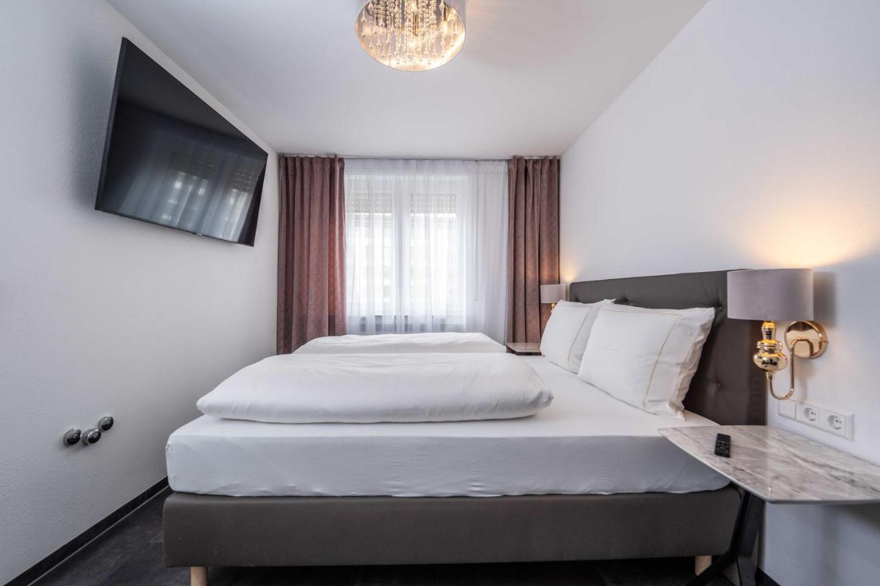 City Wohnung Fn L 5 Klimatisiert Mit Balkon Und Kueche FDH Kültér fotó
