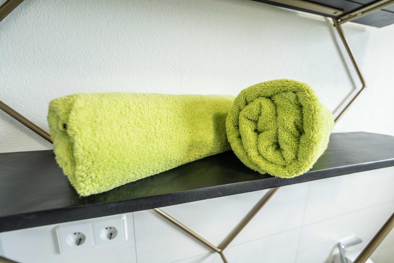 City Wohnung Fn L 5 Klimatisiert Mit Balkon Und Kueche FDH Kültér fotó